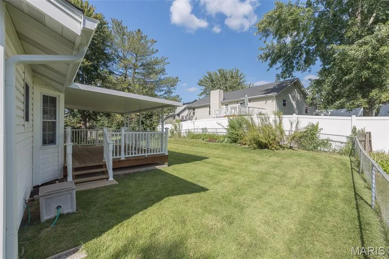 1124 Athena Way, St Peters, MO 63376 — listing photo 34 of 36