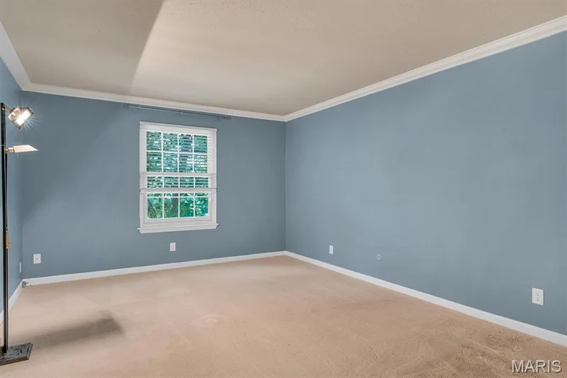 2335 Manor Grove Drive #10, Chesterfield, MO 63017 — listing photo 18 of 36
