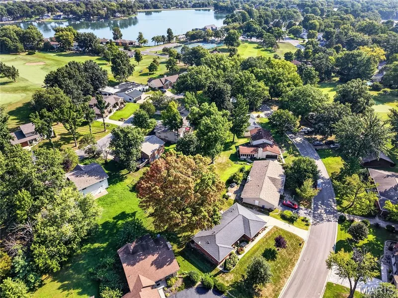 72 Champagne Drive, Lake St. Louis, MO 63367 — listing photo 2 of 35