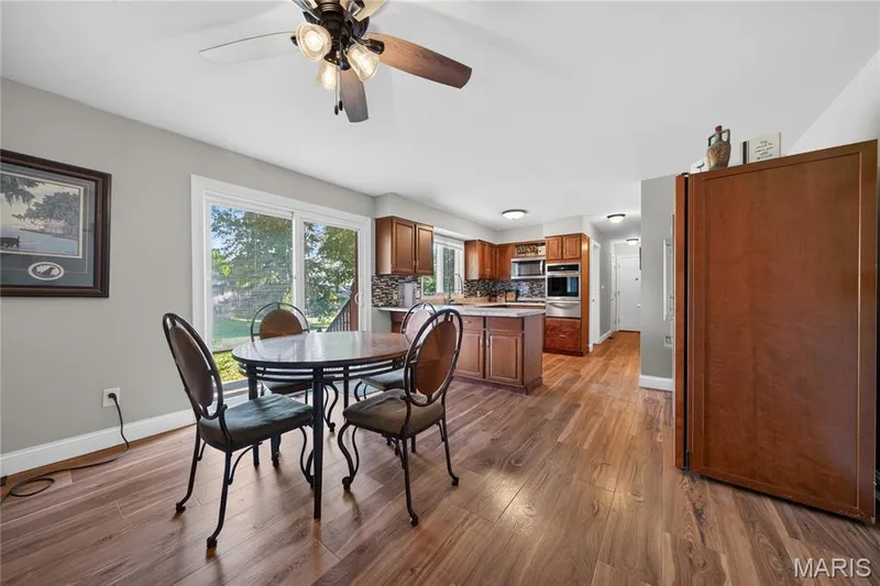 Breakfast room — 72 Champagne Drive, Lake St. Louis, MO 63367