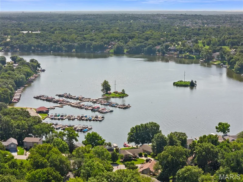 Main Marina — 72 Champagne Drive, Lake St. Louis, MO 63367