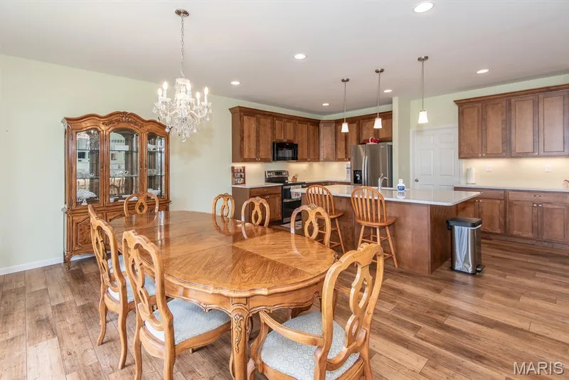 113 Gronefeld Court, St Charles, MO 63303 — listing photo 4 of 47