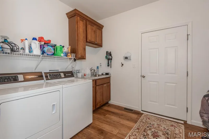 113 Gronefeld Court, St Charles, MO 63303 — listing photo 17 of 47