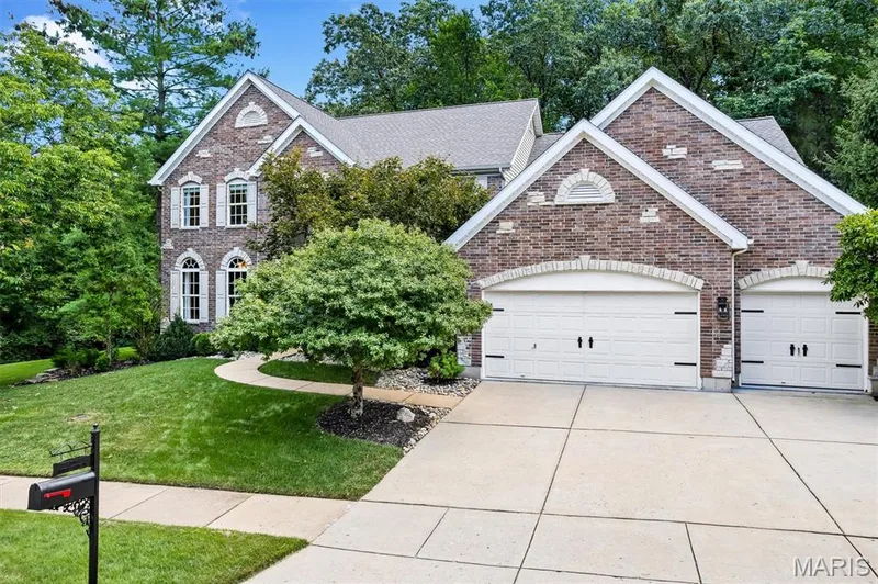 716 Arbor Chase Drive, Wildwood, MO 63021 — listing photo 3 of 59
