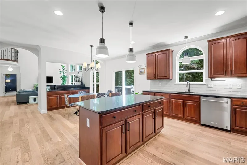 716 Arbor Chase Drive, Wildwood, MO 63021 — listing photo 25 of 59