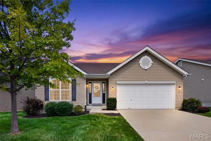 603 Prairiegate Court, Lake St. Louis, MO — listing photo 1