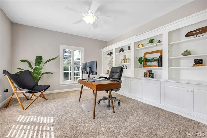 1109 Windridge Estates Lane, Chesterfield, MO 63005 — listing photo 17 of 99