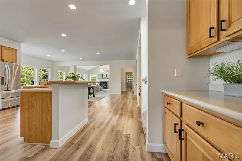 1109 Windridge Estates Lane, Chesterfield, MO 63005 — listing photo 23 of 99