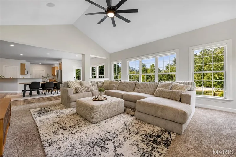 1109 Windridge Estates Lane, Chesterfield, MO 63005 — listing photo 38 of 99