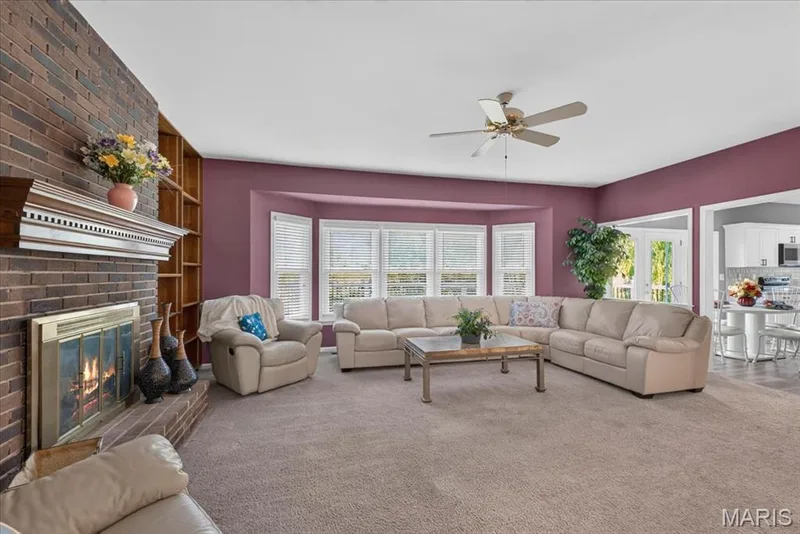 Beautiful Bay window in Family room — 3445 Riverchase Parkway, St Charles, MO 63301