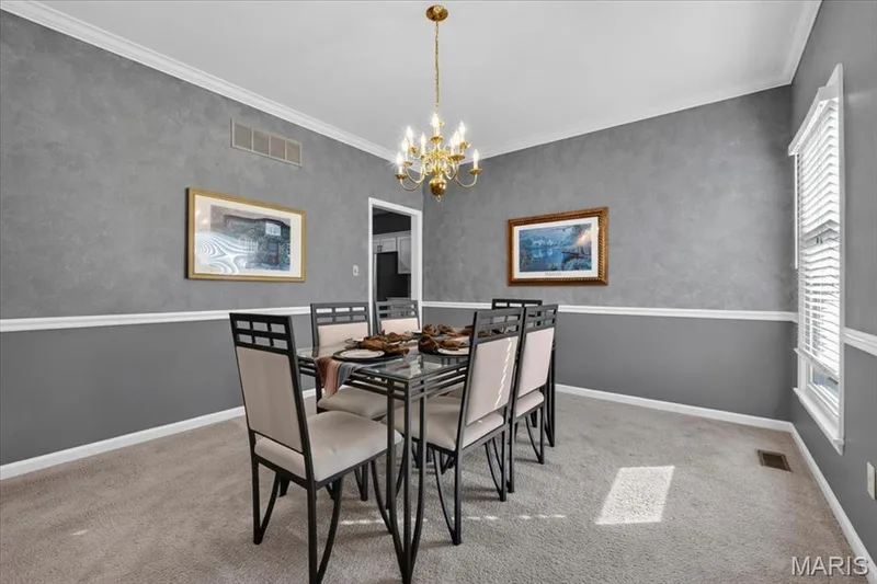 3445 Riverchase Parkway, St Charles, MO 63301 — listing photo 17 of 77