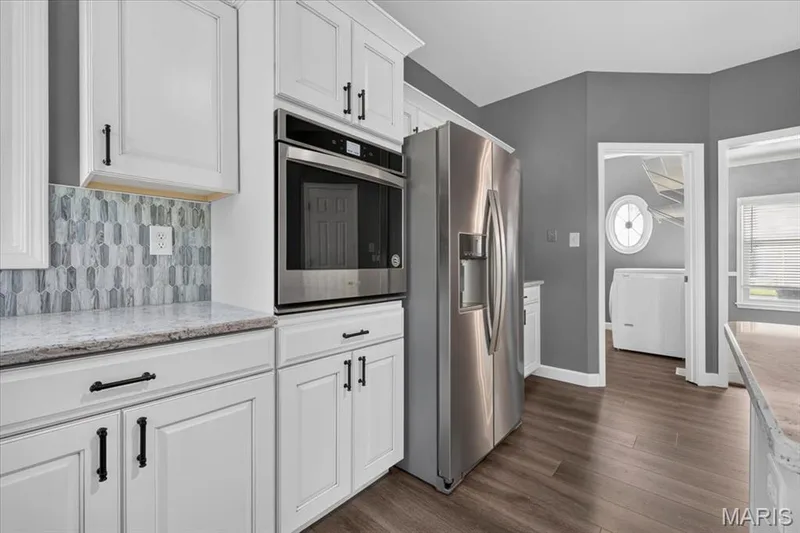 Double Oven — 3445 Riverchase Parkway, St Charles, MO 63301