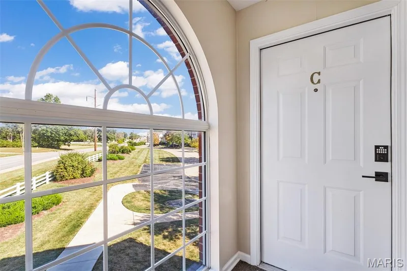 184 Timber Creek Drive #18C, O'Fallon, MO 63368 — listing photo 5 of 33