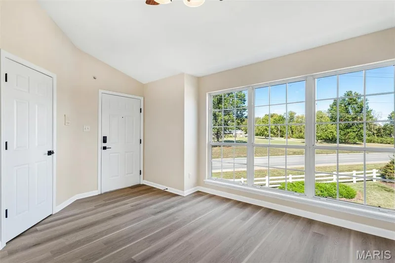 184 Timber Creek Drive #18C, O'Fallon, MO 63368 — listing photo 7 of 33
