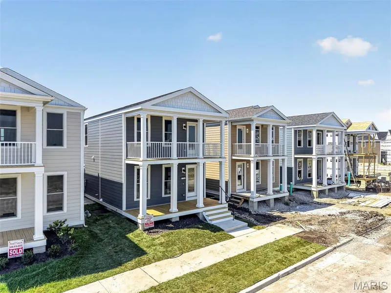 1756 Dyess Street, St Charles, MO 63301 — listing photo 4 of 55