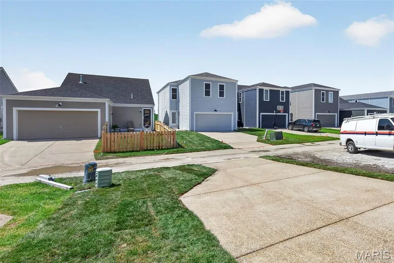 1756 Dyess Street, St Charles, MO 63301 — listing photo 52 of 55