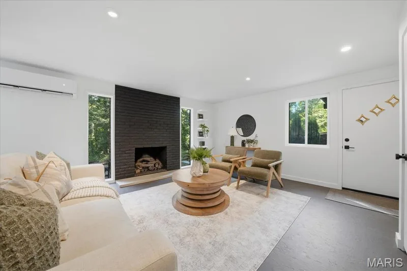 707 Genteman Road, O'Fallon, MO 63366 — listing photo 17 of 33