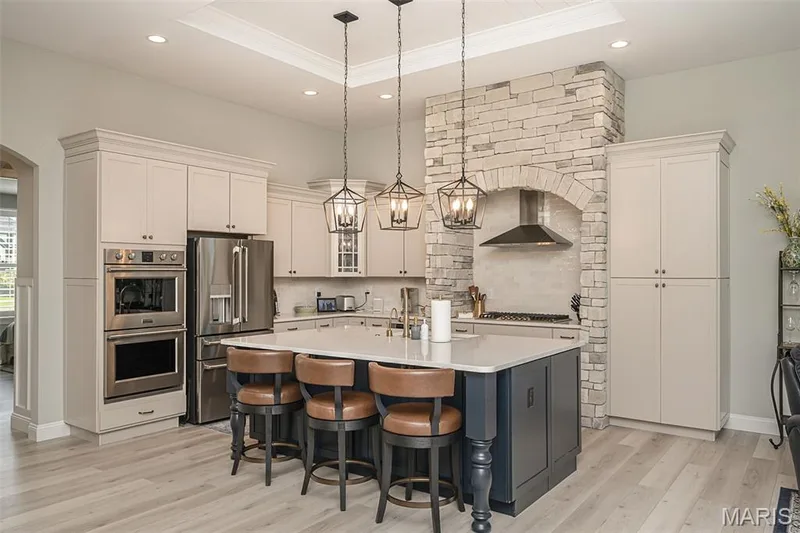 105 Royal Inverness Parkway, Dardenne Prairie, MO 63368 — listing photo 6 of 38