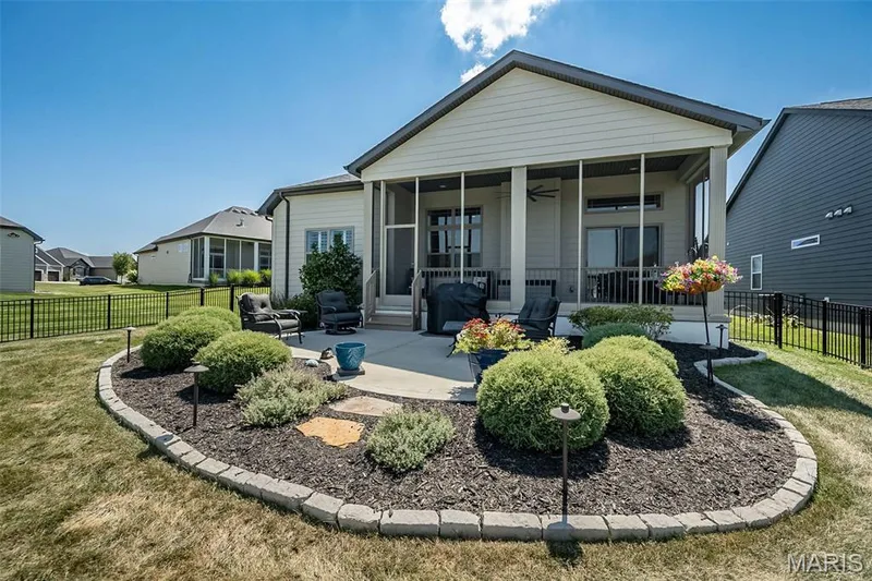 105 Royal Inverness Parkway, Dardenne Prairie, MO 63368 — listing photo 35 of 38