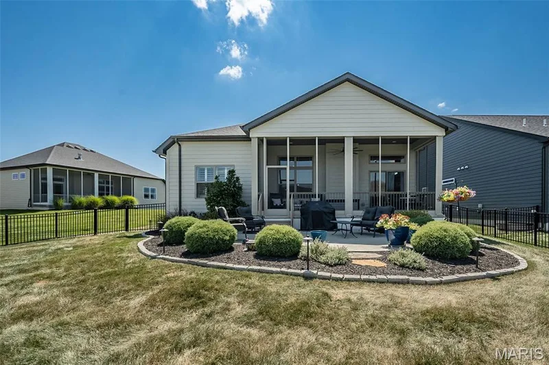 105 Royal Inverness Parkway, Dardenne Prairie, MO 63368 — listing photo 37 of 38