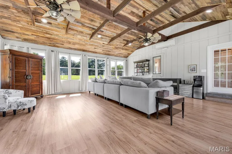2 Bridal Oak Court, O'Fallon, MO 63366 — listing photo 18 of 56