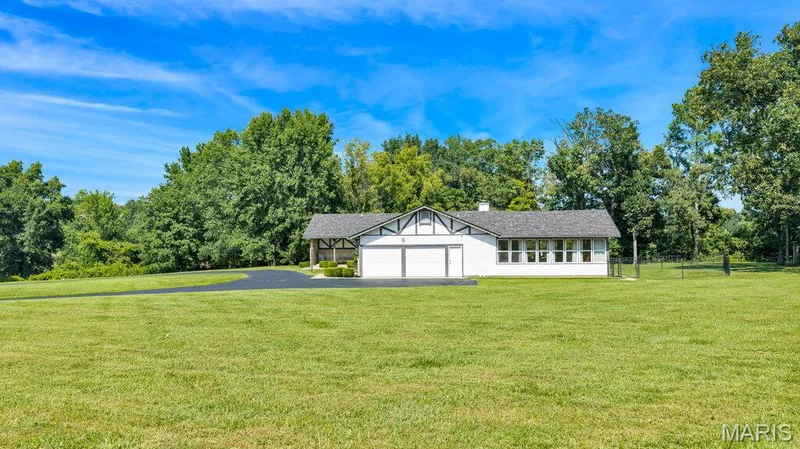 2 Bridal Oak Court, O'Fallon, MO 63366 — listing photo 51 of 56