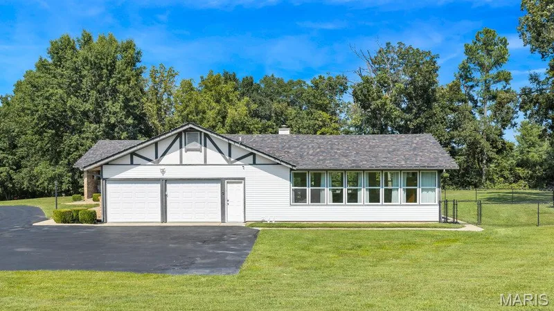 2 Bridal Oak Court, O'Fallon, MO 63366 — listing photo 52 of 56