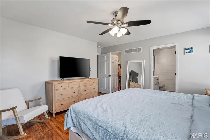 2046 Preston Woods Parkway, Lake St. Louis, MO 63367 — listing photo 31 of 41