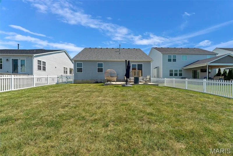2046 Preston Woods Parkway, Lake St. Louis, MO 63367 — listing photo 38 of 41
