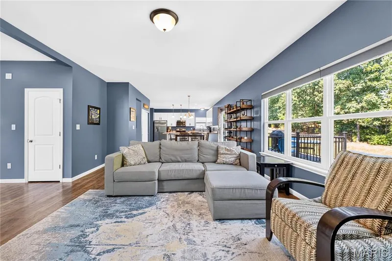 Family room opens to kitchen for great flow — 634 Creek Bend Drive, Lake St. Louis, MO 63367