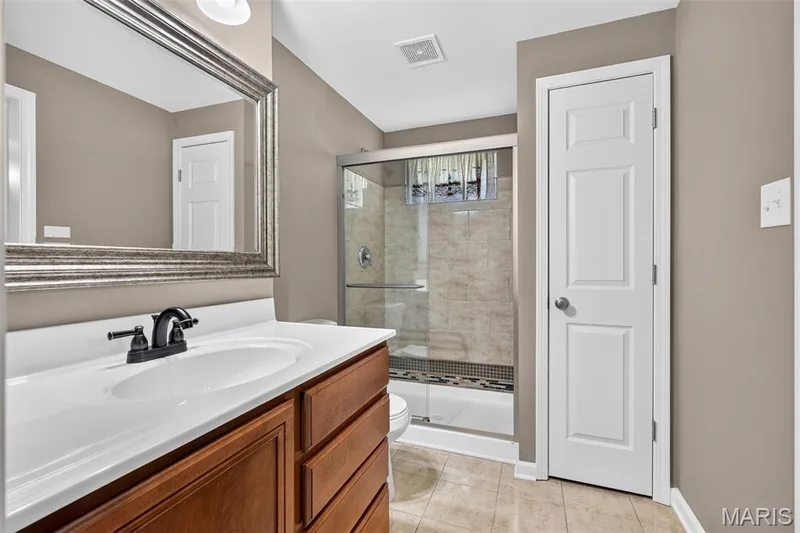 3200 Bentwater Place, St Charles, MO 63301 — listing photo 16 of 72