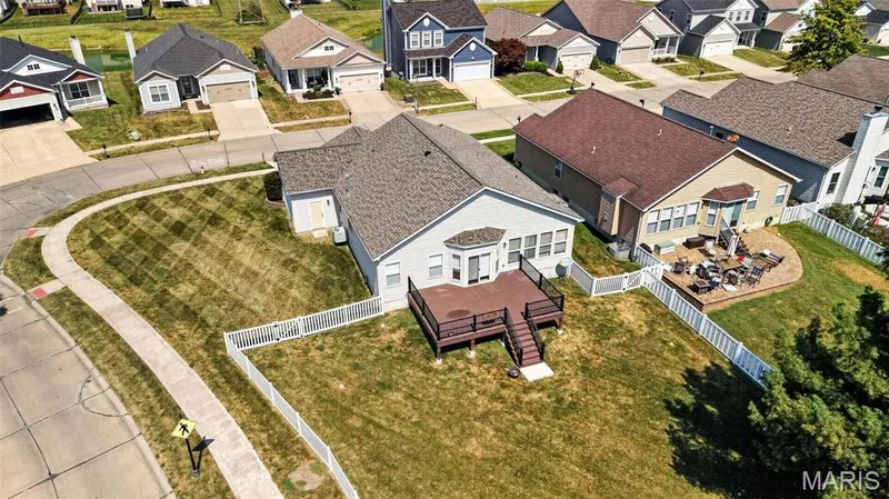 3200 Bentwater Place, St Charles, MO 63301 — listing photo 71 of 72