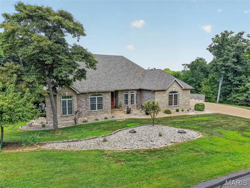 3840 Rooster Ridge Lane, Defiance, MO 63341 — listing photo 2 of 83