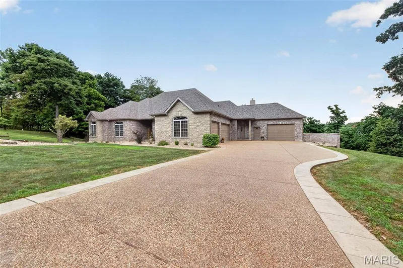 3840 Rooster Ridge Lane, Defiance, MO 63341 — listing photo 6 of 83