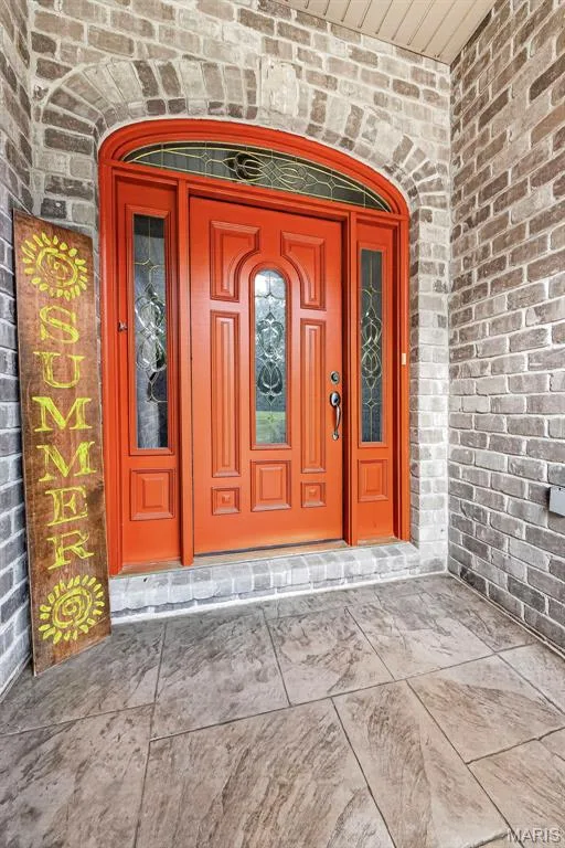 3840 Rooster Ridge Lane, Defiance, MO 63341 — listing photo 10 of 83