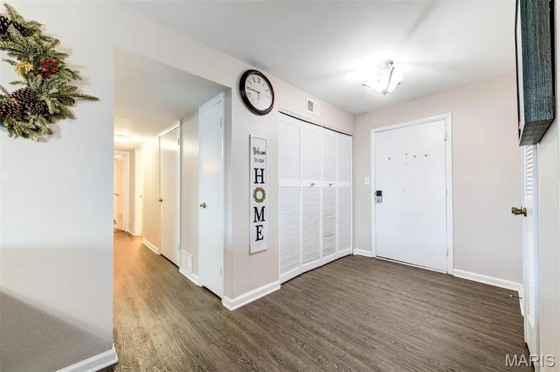 14471 Bantry Lane #2, Chesterfield, MO 63017 — listing photo 3 of 38