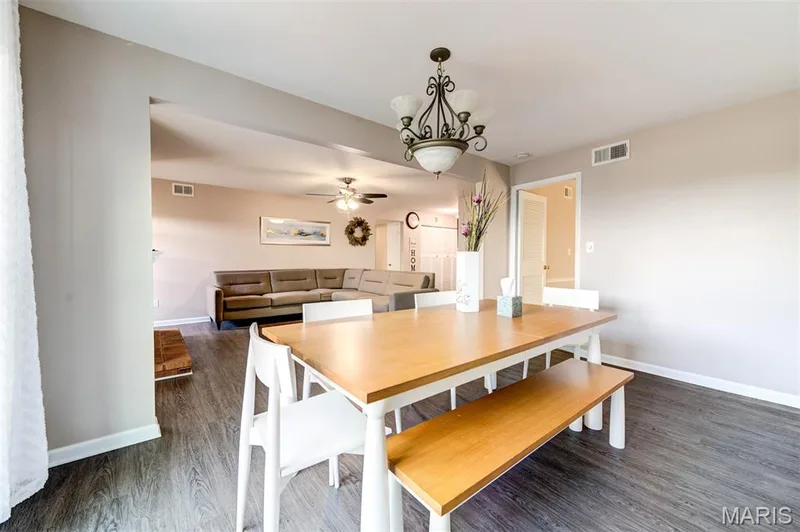 14471 Bantry Lane #2, Chesterfield, MO 63017 — listing photo 11 of 38
