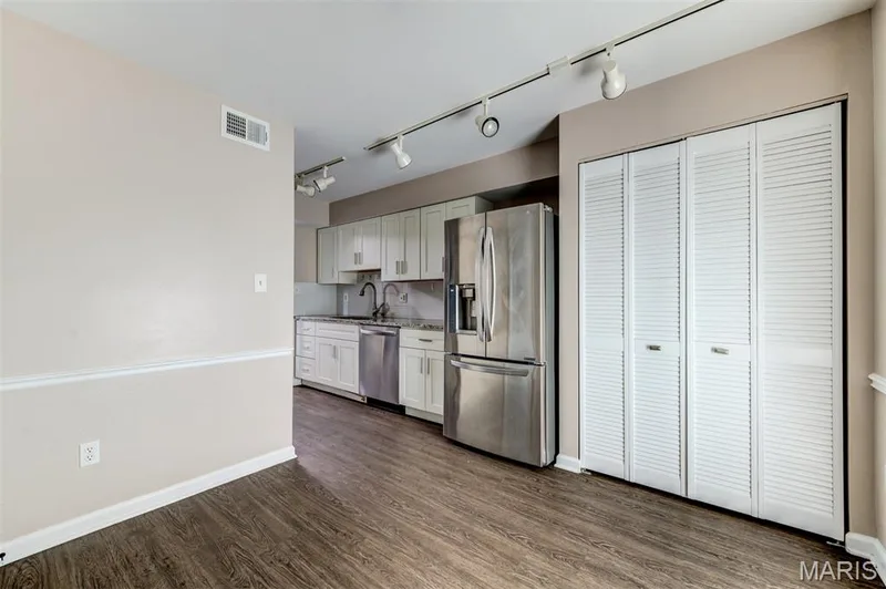 14471 Bantry Lane #2, Chesterfield, MO 63017 — listing photo 16 of 38