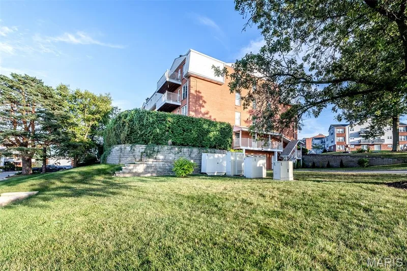 14471 Bantry Lane #2, Chesterfield, MO 63017 — listing photo 31 of 38
