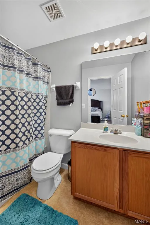 425 Wild Oak Drive, O'Fallon, MO 63368 — listing photo 19 of 33