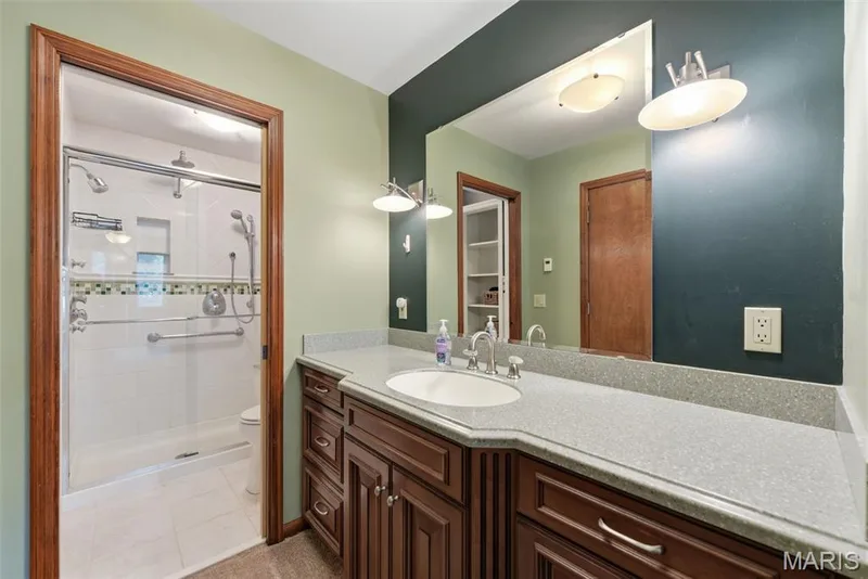 Primary Bathroom — 8 Ardwick Drive, St Peters, MO 63376