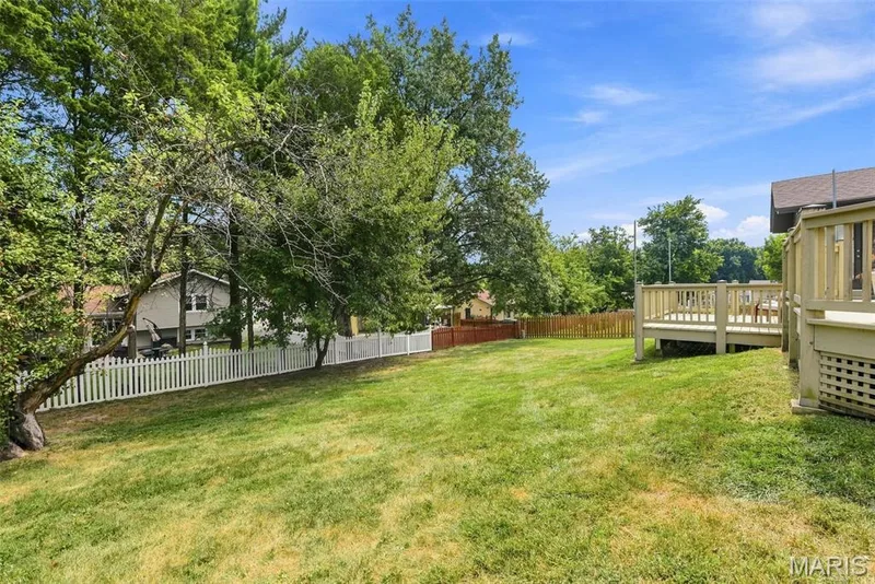 Spacious Yard — 8 Ardwick Drive, St Peters, MO 63376