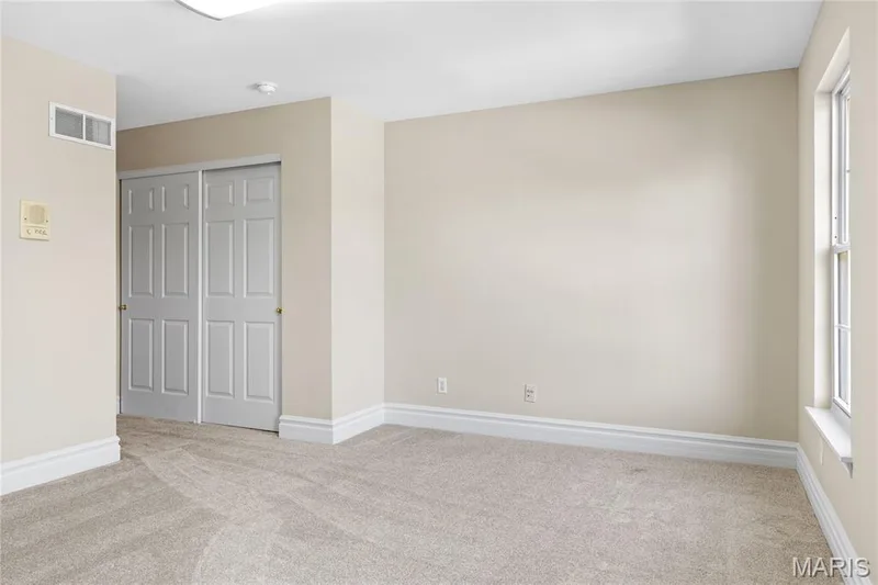 1015 Nooning Tree Drive, Chesterfield, MO 63017 — listing photo 38 of 45