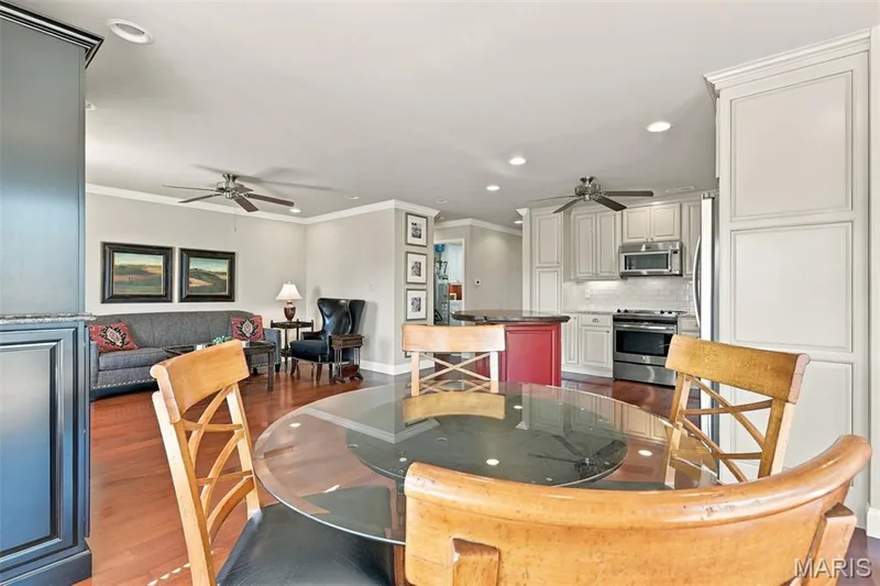 opens to newer ( 2 yr)  covered deck! — 208 Ambridge Court #303, Chesterfield, MO 63017
