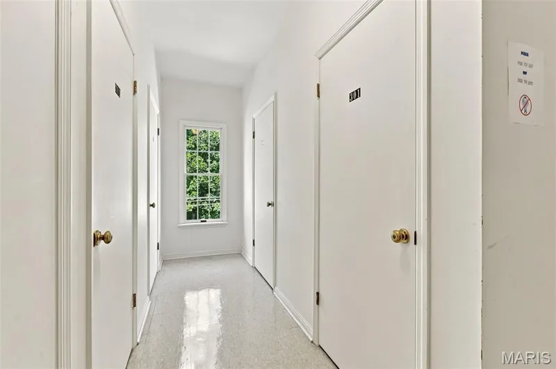 Storage room on 3rd floor — 208 Ambridge Court #303, Chesterfield, MO 63017