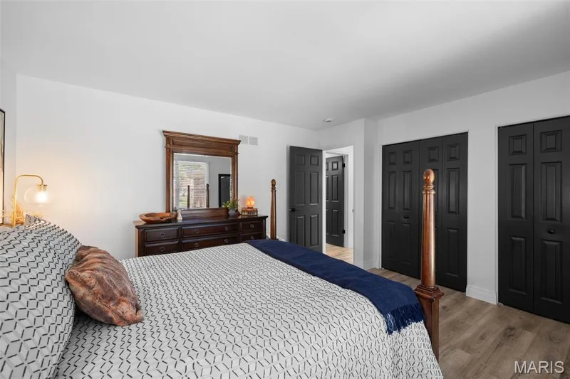 14141 Baywood Villages Drive, Chesterfield, MO 63017 — listing photo 24 of 46