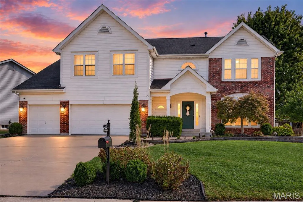 522 Ironwood Drive, O'Fallon, MO 63368 — listing photo 1 of 79
