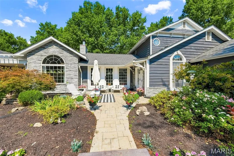 6020 Lafayette Drive, Weldon Spring, MO 63304 — listing photo 11 of 89