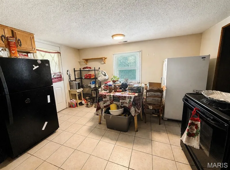 2119 N 4th Street, St Charles, MO 63301 — listing photo 15 of 24