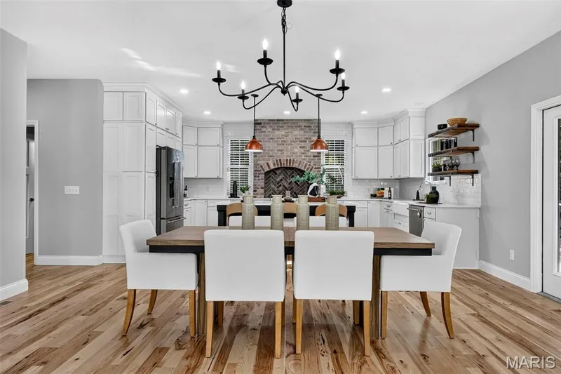 305 Crescent Oak Court, New Melle, MO 63385 — listing photo 15 of 70